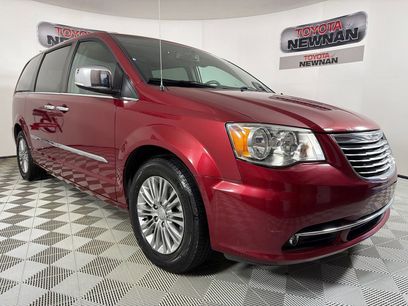 Used 2016 Chrysler Town & Country Touring-L