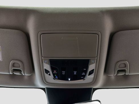 Used 2024 Acura MDX w/ Technology Package FWD image 19