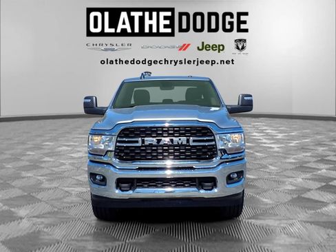 Used 2024 RAM 2500 Big Horn image 32