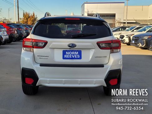 Used 2023 Subaru Crosstrek 2.0i Premium image 18