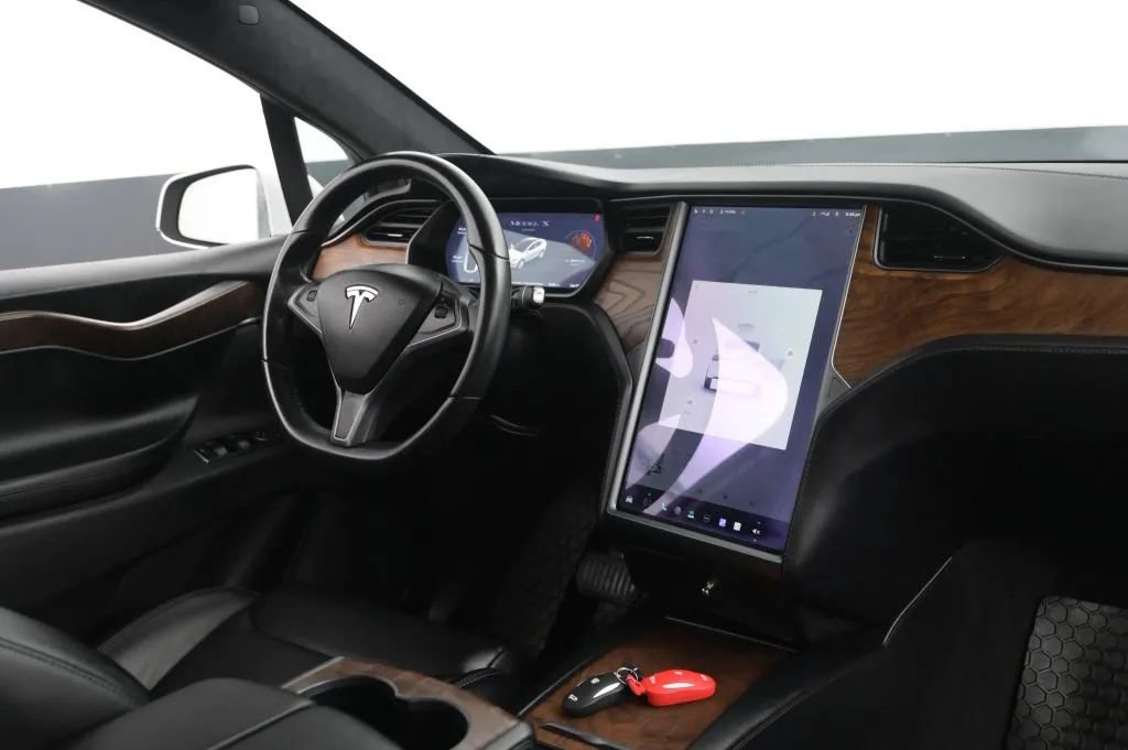 Used 2020 Tesla Model X Long Range AWD/4WD image 45