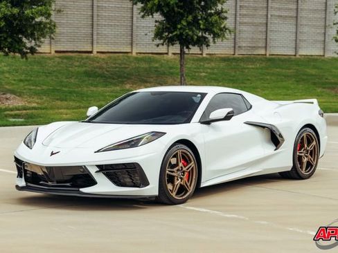 Used 2023 Chevrolet Corvette Stingray Preferred Conv w/ Z51 Performance Package RWD image 38