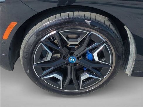 Used 2025 BMW iX xDrive50 w/ Sport Package AWD/4WD image 26