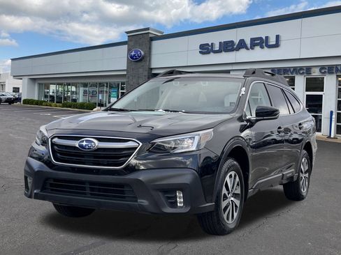 Certified 2022 Subaru Outback Premium image 3