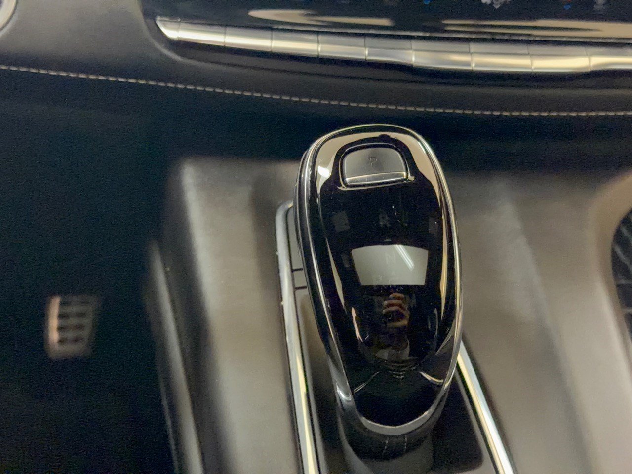Certified 2023 Cadillac Escalade V AWD/4WD image 21