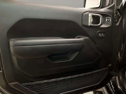 Used 2025 Jeep Wrangler Unlimited Sport S 4xe image 22