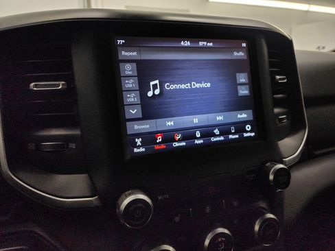 Used 2019 RAM 1500 Big Horn image 45