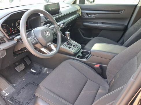Used 2024 Honda CR-V LX image 11