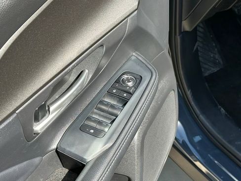 Used 2025 Toyota Grand Highlander FWD image 21