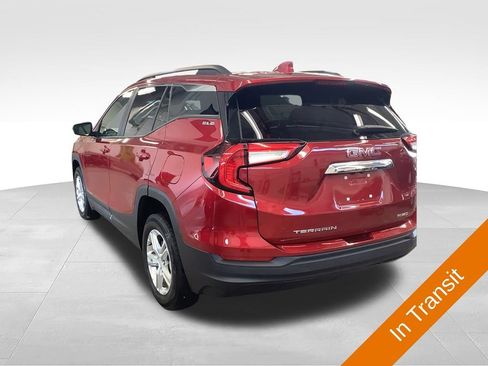 Used 2022 GMC Terrain SLE w/ Driver Convenience Package AWD/4WD image 4