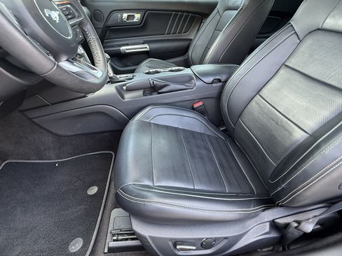 Used 2015 Ford Mustang GT Premium w/ Equipment Group 401A RWD image 19