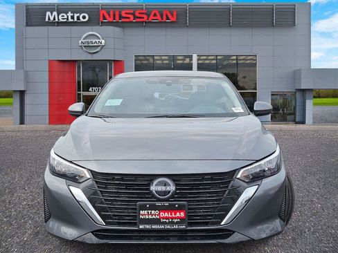 Certified 2025 Nissan Sentra SV w/ Trunk Package image 2