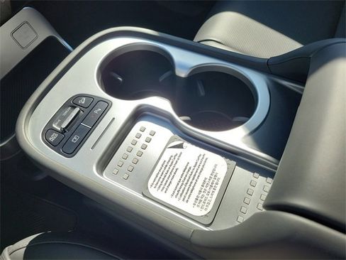 New 2026 Hyundai Ioniq 9 SEL image 13