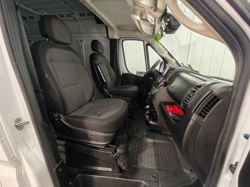 Used 2023 RAM ProMaster 2500 FWD image 19