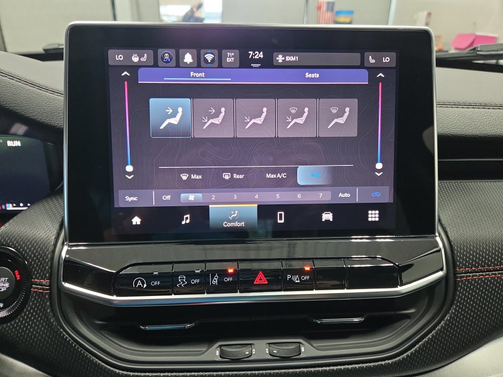New 2026 Jeep Compass Trailhawk AWD/4WD image 29