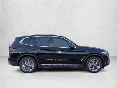 Used 2024 BMW X3 sDrive30i w/ Convenience Package image 4