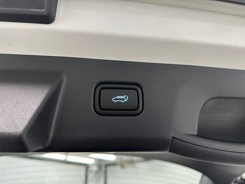 New 2025 Hyundai Tucson Limited image 21