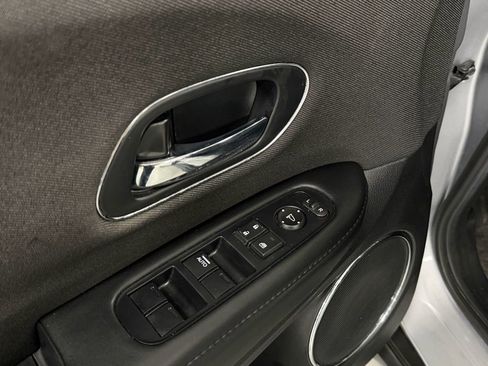 Used 2020 Honda HR-V EX image 13