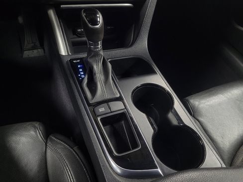 Used 2017 Hyundai Sonata Sport w/ Value Edition Package 02 image 26