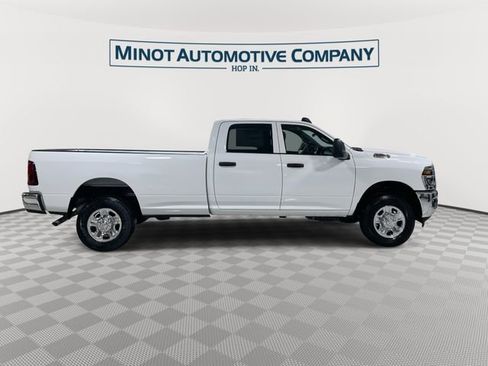 New 2026 RAM 2500 Tradesman w/ Chrome Appearance Group AWD/4WD image 9