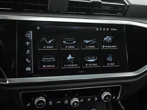 Certified 2025 Audi Q3 2.0T Premium w/ Convenience Package image 13