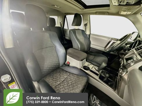 Used 2011 Toyota 4Runner Trail AWD/4WD image 31