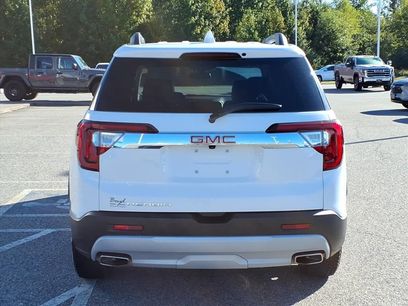 Used 2023 GMC Acadia SLT