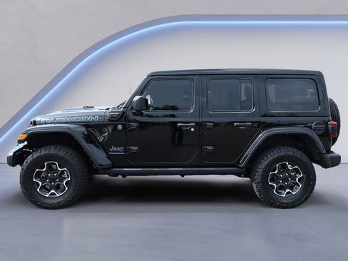 Used 2023 Jeep Wrangler Unlimited Rubicon 4xe w/ Cold Weather Group AWD/4WD image 3