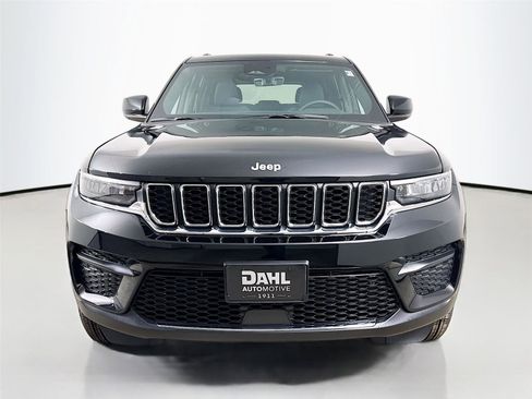 New 2025 Jeep Grand Cherokee Laredo X w/ Luxury Tech Group I image 2