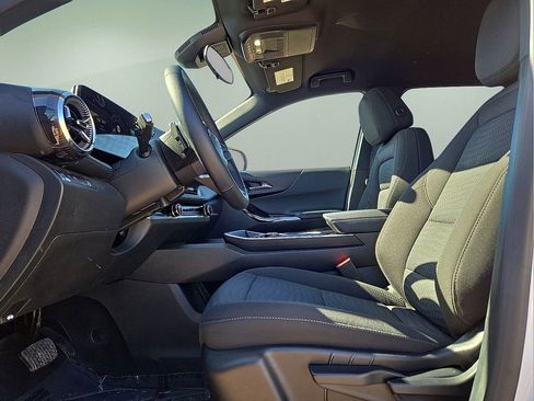 Used 2026 Chevrolet Equinox LT image 21