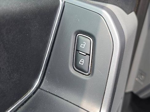 Used 2025 Ford F150 XLT w/ Equipment Group 301A Standard AWD/4WD image 9