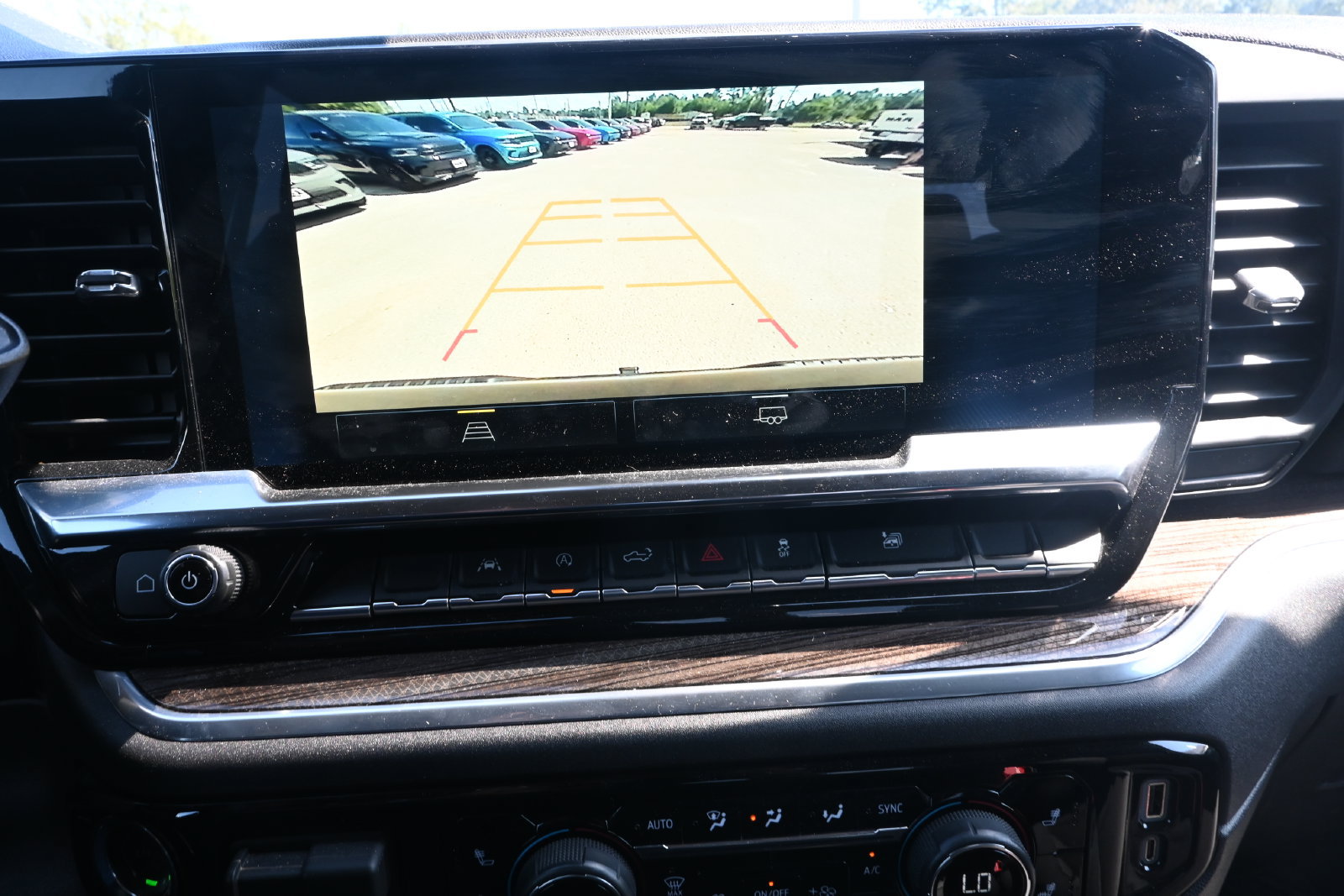Used 2026 Chevrolet Silverado 1500 RST AWD/4WD image 18