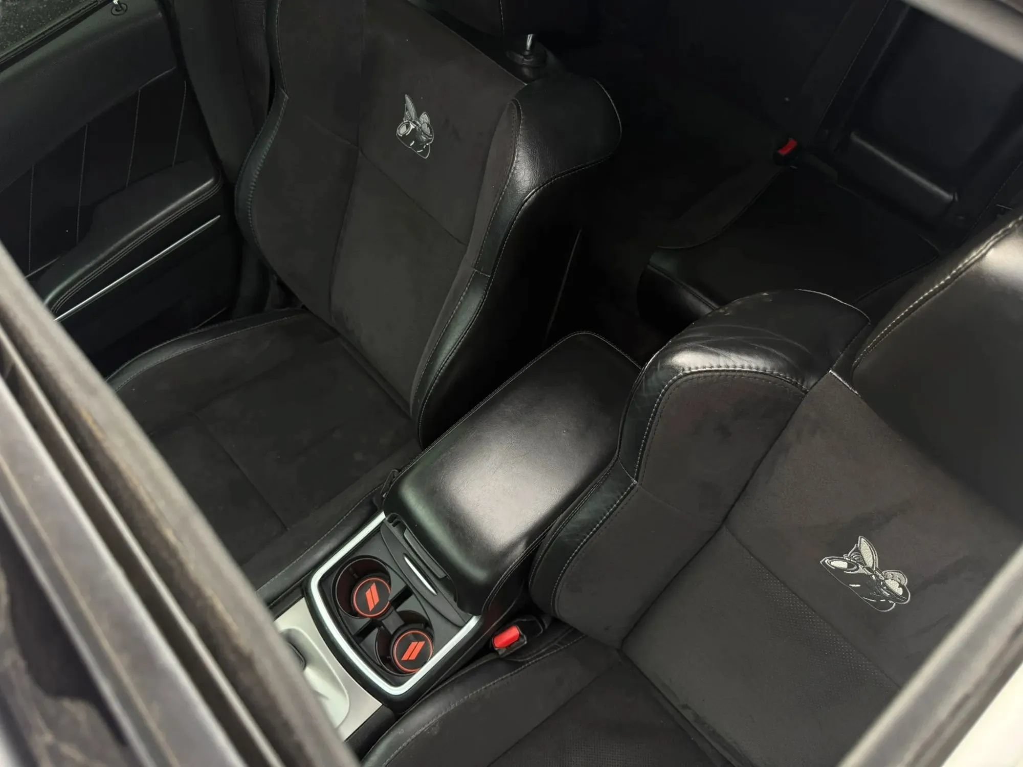 Used 2018 Dodge Charger R/T Scat Pack w/ Dynamics Package RWD image 18