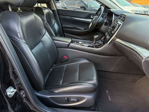Used 2020 Nissan Maxima 3.5 SV w/ Floor Mat Group image 8