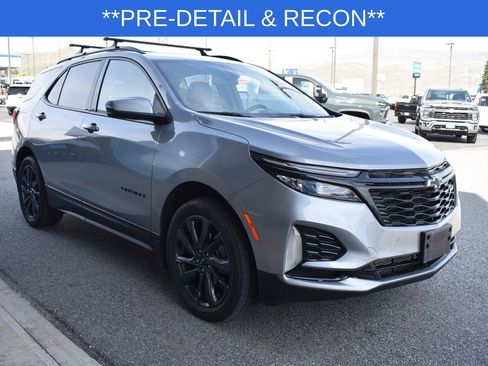 Used 2024 Chevrolet Equinox RS w/ RS Leather Package image 5