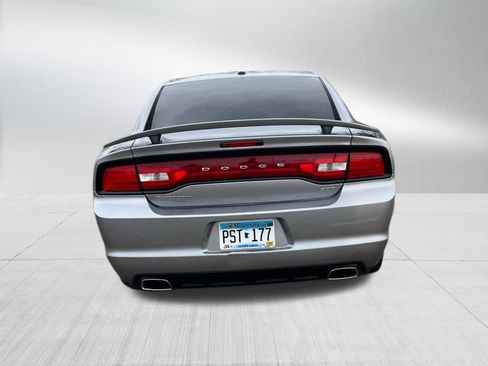 Used 2014 Dodge Charger SXT Plus image 9