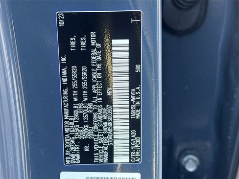 Certified 2024 Toyota Grand Highlander MAX Limited image 29