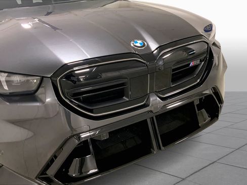 Used 2025 BMW M5 Touring w/ Executive Package AWD/4WD image 32