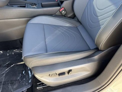 New 2026 Volkswagen Tiguan SE R-Line image 15