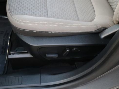 Used 2021 Ford Escape SE w/ SE Sport Appearance Package image 22