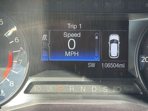 Used 2017 Ford Explorer XLT AWD/4WD image 17
