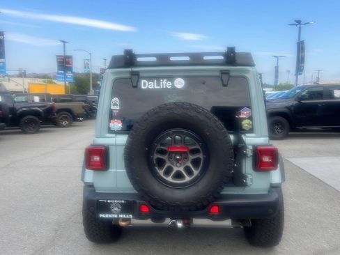 Used 2023 Jeep Wrangler Unlimited Rubicon 392 w/ Xtreme Recon 35" Tire Package AWD/4WD image 4