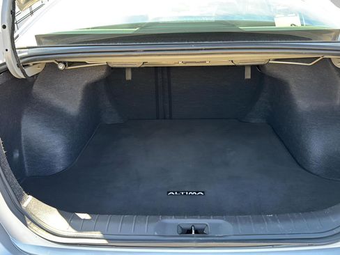 Used 2024 Nissan Altima 2.5 SV image 20
