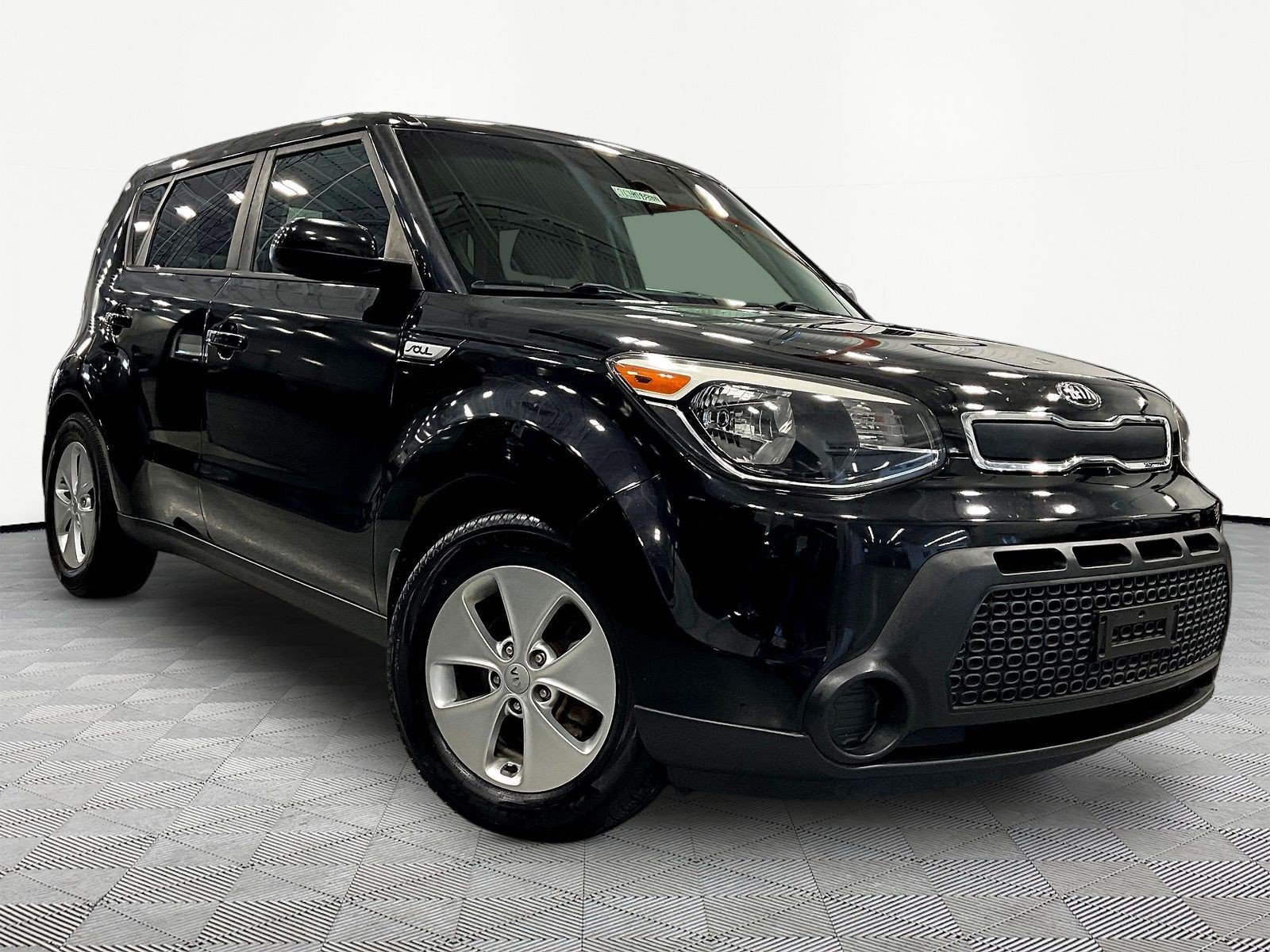 Used 2016 Kia Soul FWD image 3