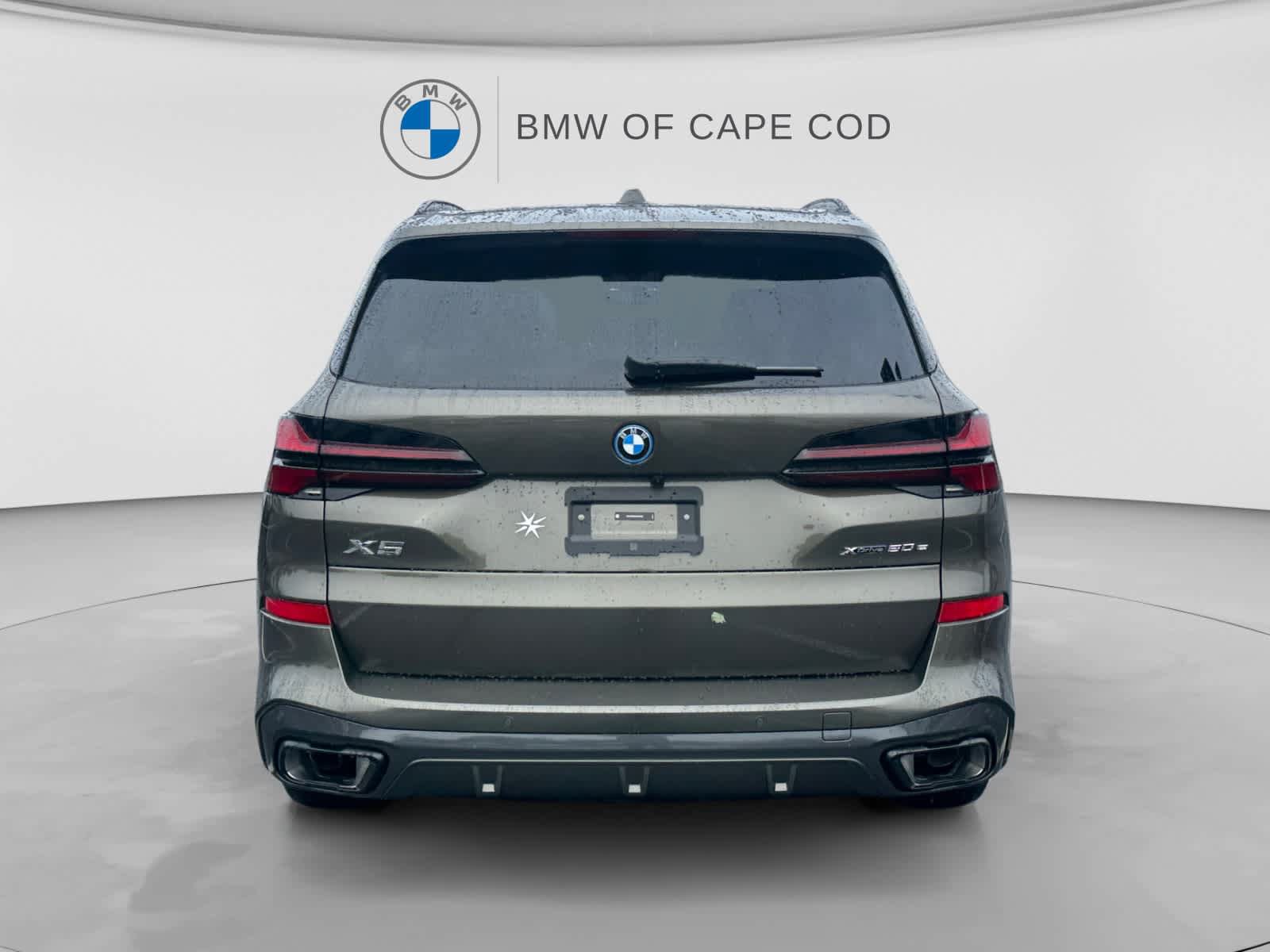 Used 2026 BMW X5 xDrive50e w/ M Sport Package AWD/4WD image 6