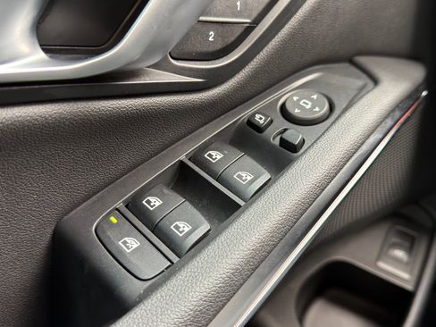 Used 2021 BMW 330i Sedan w/ Convenience Package image 23