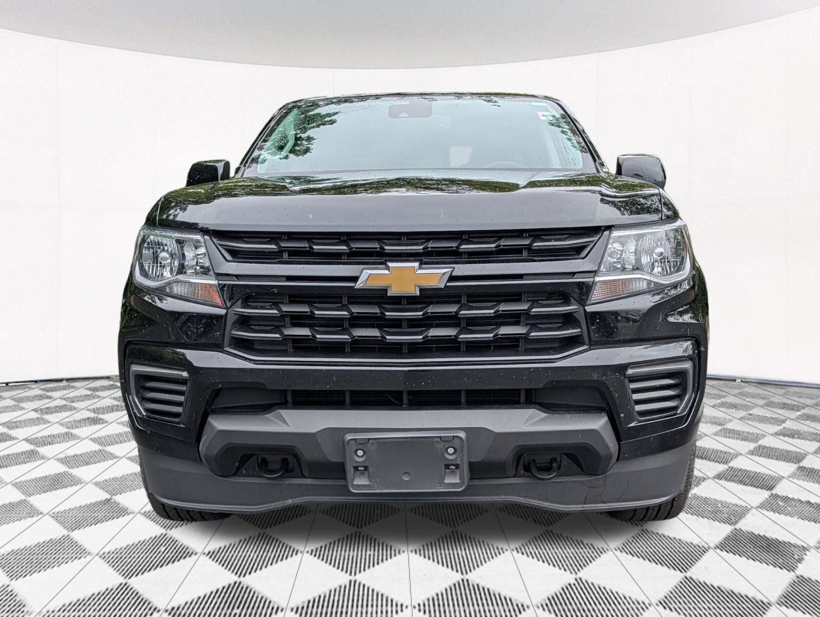 Used 2021 Chevrolet Colorado LT w/ Safety Package AWD/4WD image 16