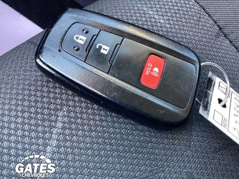 Used 2024 Toyota RAV4 XLE w/ Weather Package AWD/4WD image 26