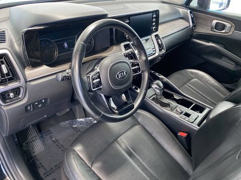 Used 2021 Kia Sorento EX FWD image 20