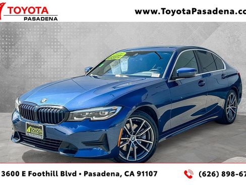 Used 2021 BMW 330i Sedan image 1